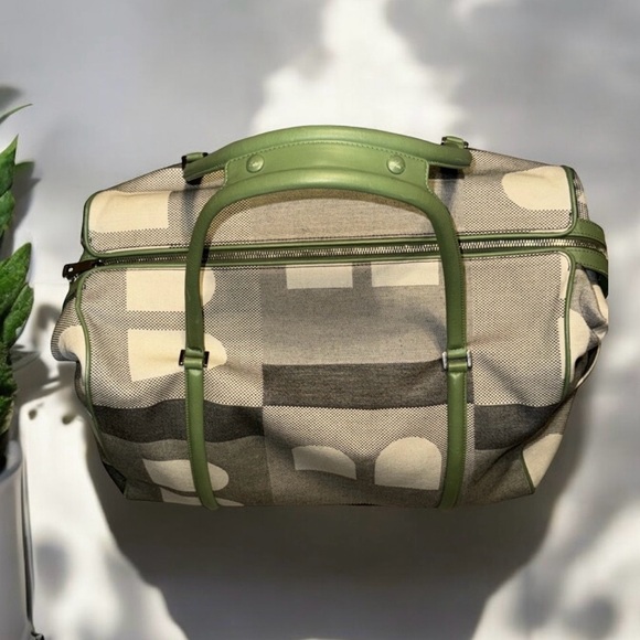 Vintage Bally Leather Duffle Bag | Pristine Condition | Authentic w/ Card - Picture 4 of 16